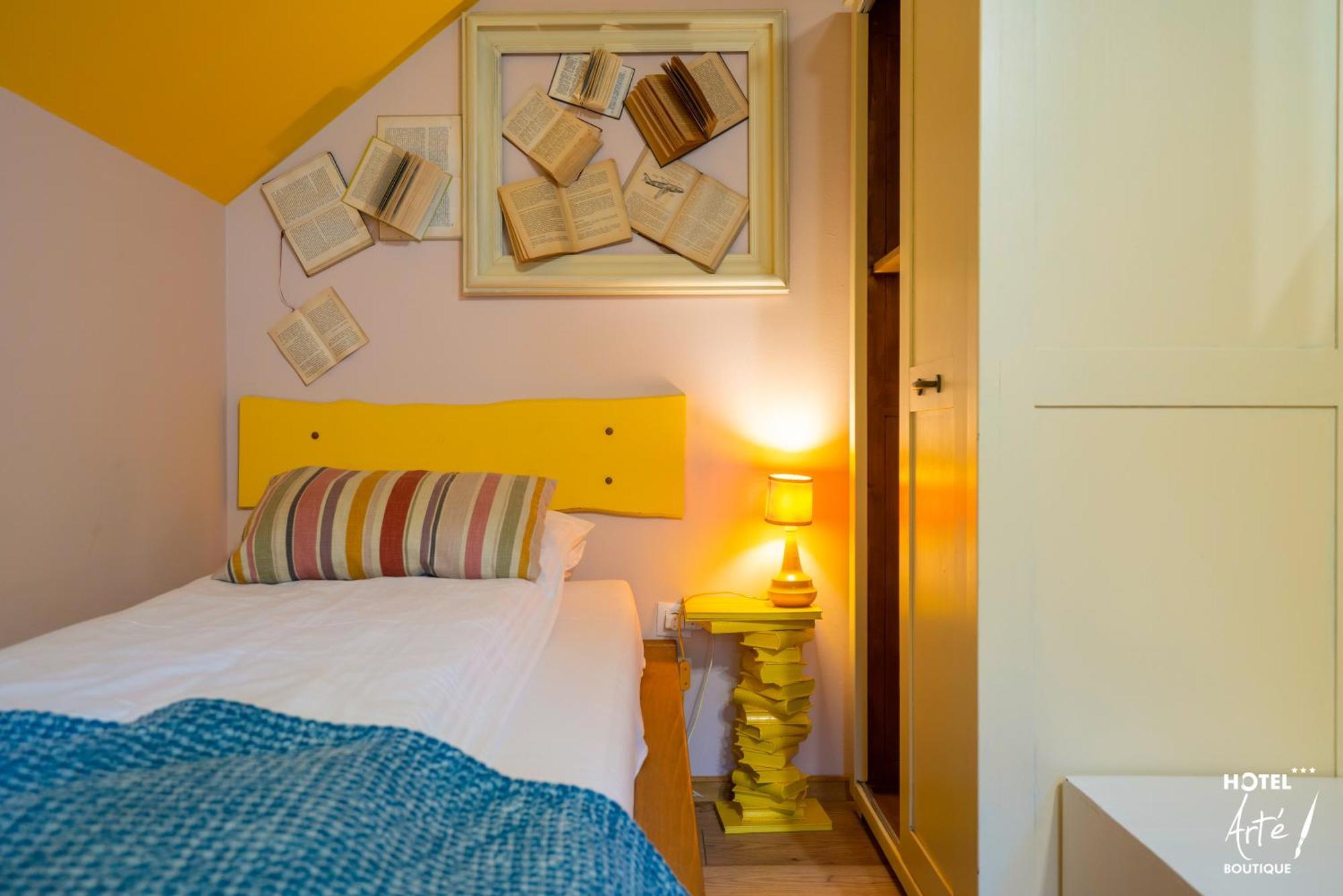 Art'E Boutique Rooms BaileTusnad Extérieur photo